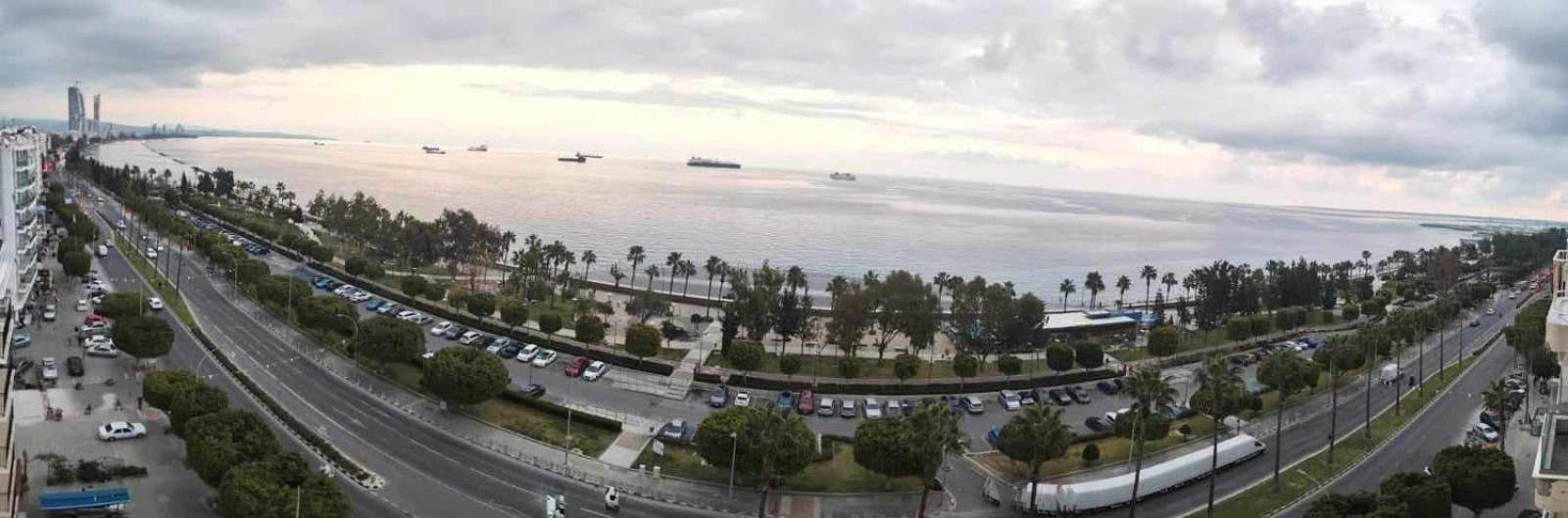 Sea Front & City Center, Amazing Sea View Limassol Bagian luar foto