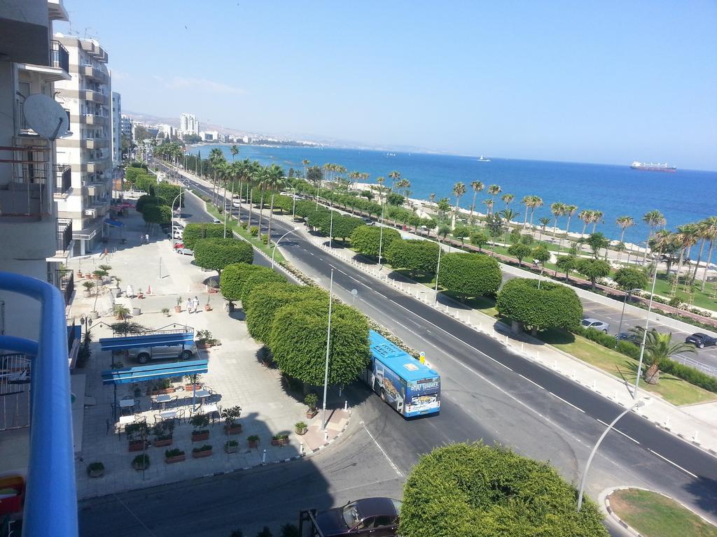 Sea Front & City Center, Amazing Sea View Limassol Bagian luar foto