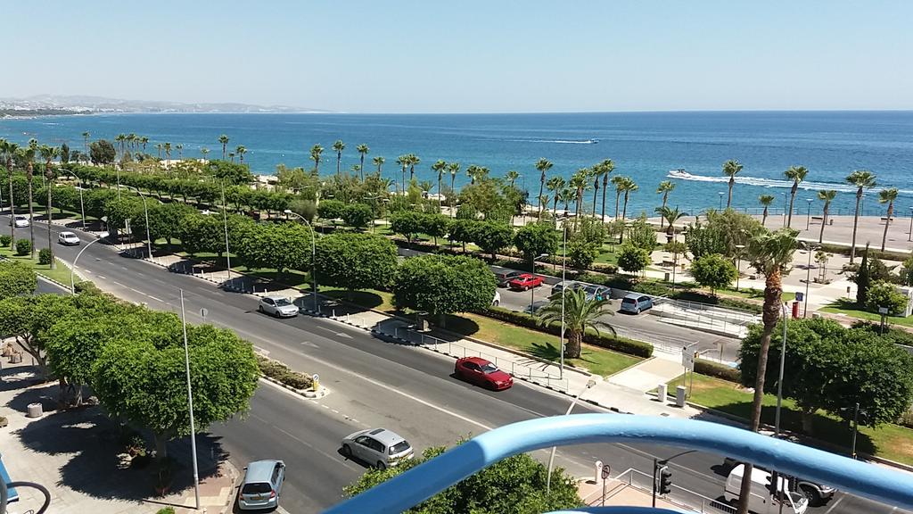 Sea Front & City Center, Amazing Sea View Limassol Bagian luar foto